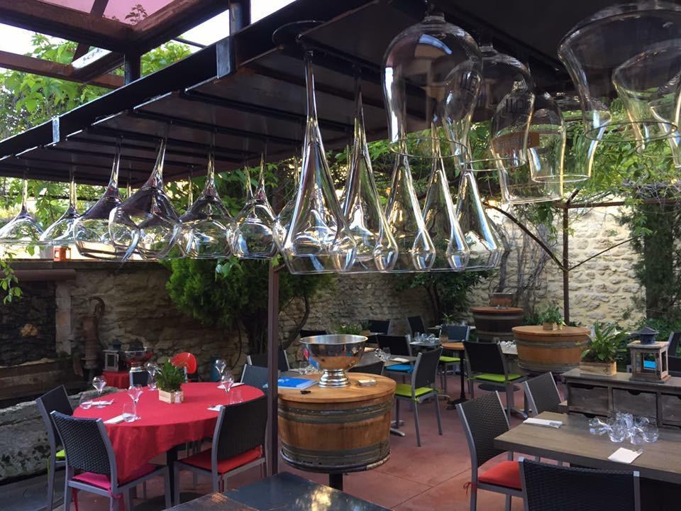 Hotel Le Vieux Bistrot Cabrières-dʼAvignon Esterno foto