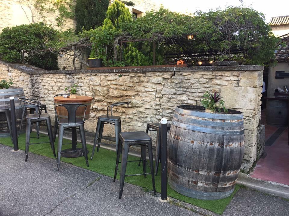 Hotel Le Vieux Bistrot Cabrières-dʼAvignon Esterno foto